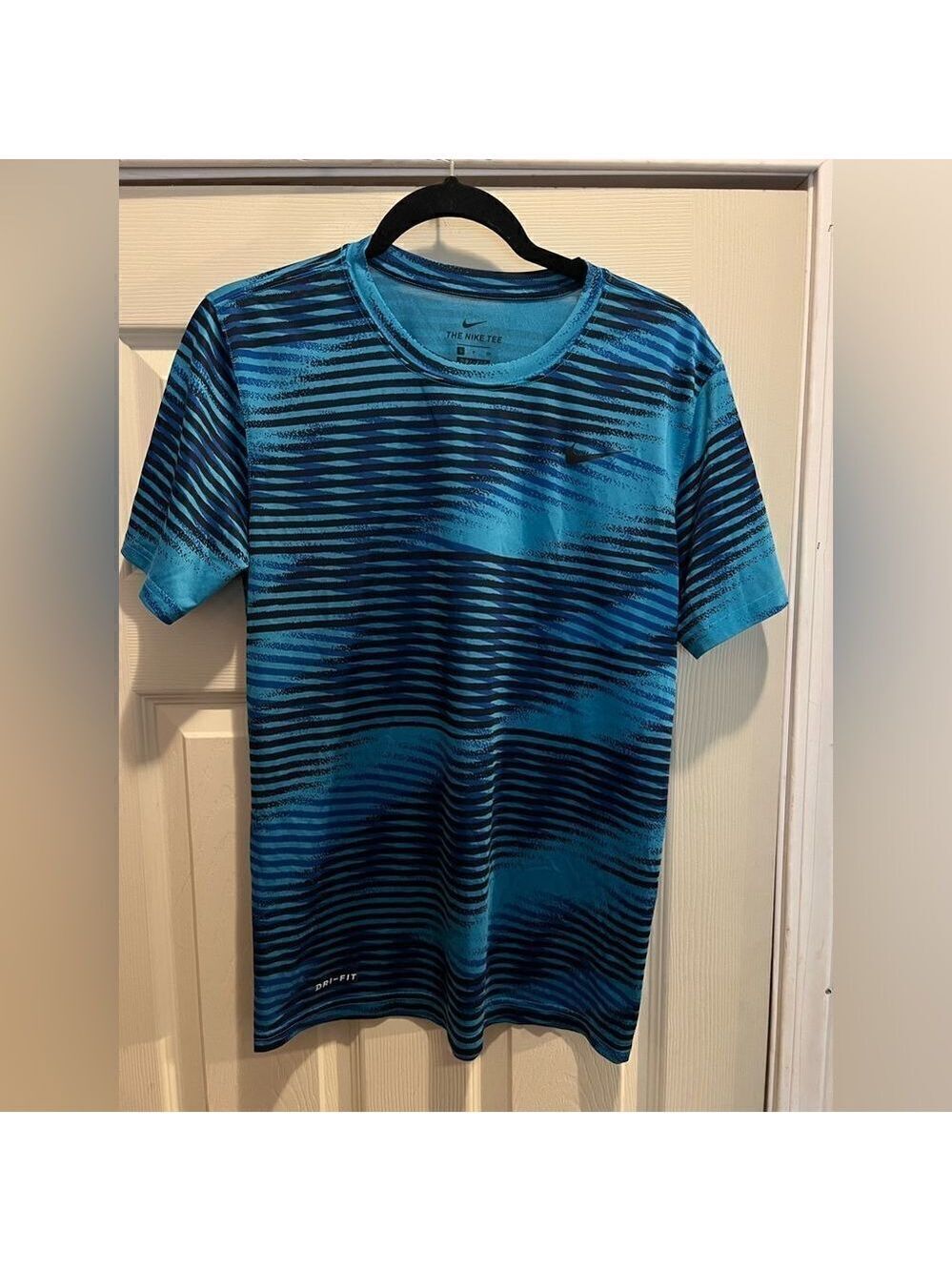Nike Dri-Fit Blue Black Printed Legend Crewneck Workout T-Shirt